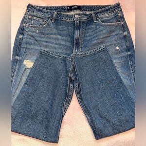 Hollister, Dark blue denim mom jean <3